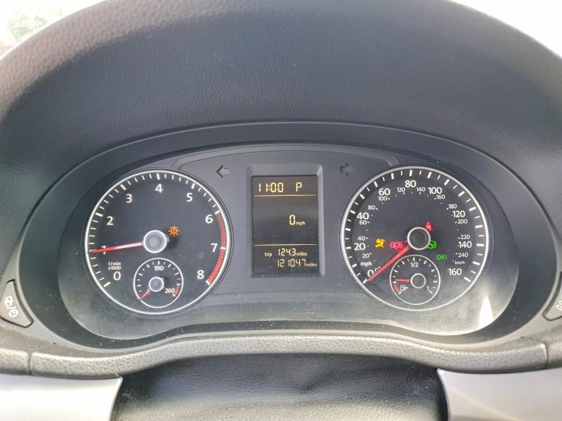 62026016 :رقم المزاد ، 1VWAT7A3XFC005918 vin ، 2015 Volkswagen Passat مزاد بيع