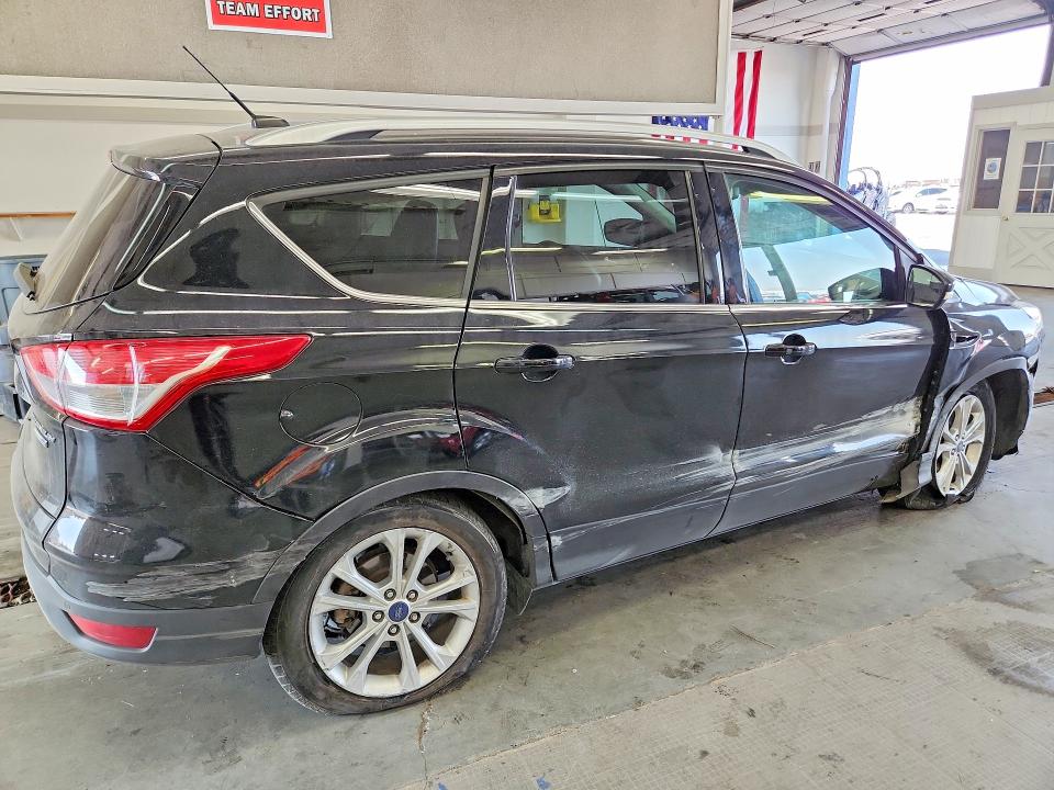 2016 Ford Escape მანქანა იყიდება აუქციონზე, vin: 1FMCU9J90GUC44636, აუქციონის ნომერი: 63054176