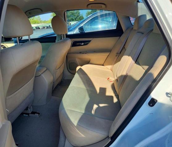 2014 Nissan Altima მანქანა იყიდება აუქციონზე, vin: 1N4AL3AP0EC424802, აუქციონის ნომერი: 59710506