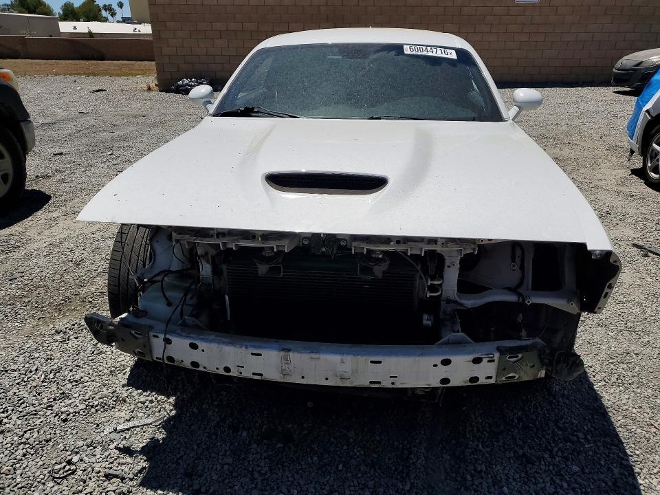 60044716 :رقم المزاد ، 2C3CDZBT0LH179836 vin ، 2020 Dodge Challenger مزاد بيع