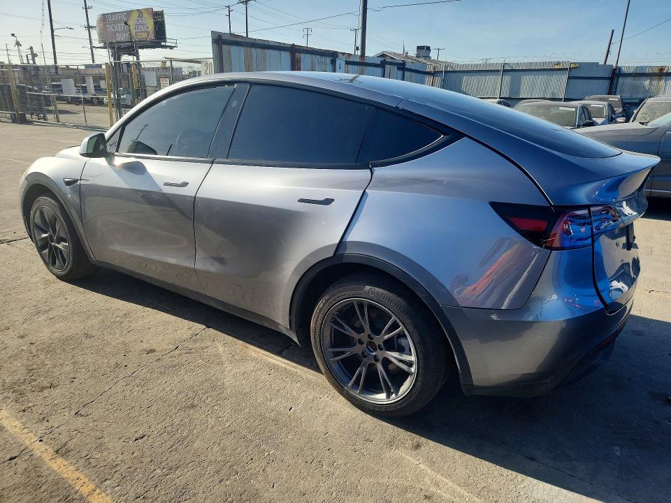 Продажа на аукционе авто 2025 Tesla Model Y, vin: 7SAYGDEE7SF240633, номер лота: 62609416