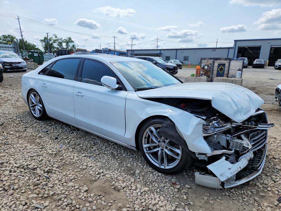 Продажа на аукционе авто 2015 Audi A8, vin: WAU3GAFD6FN007987, номер лота: 62083866