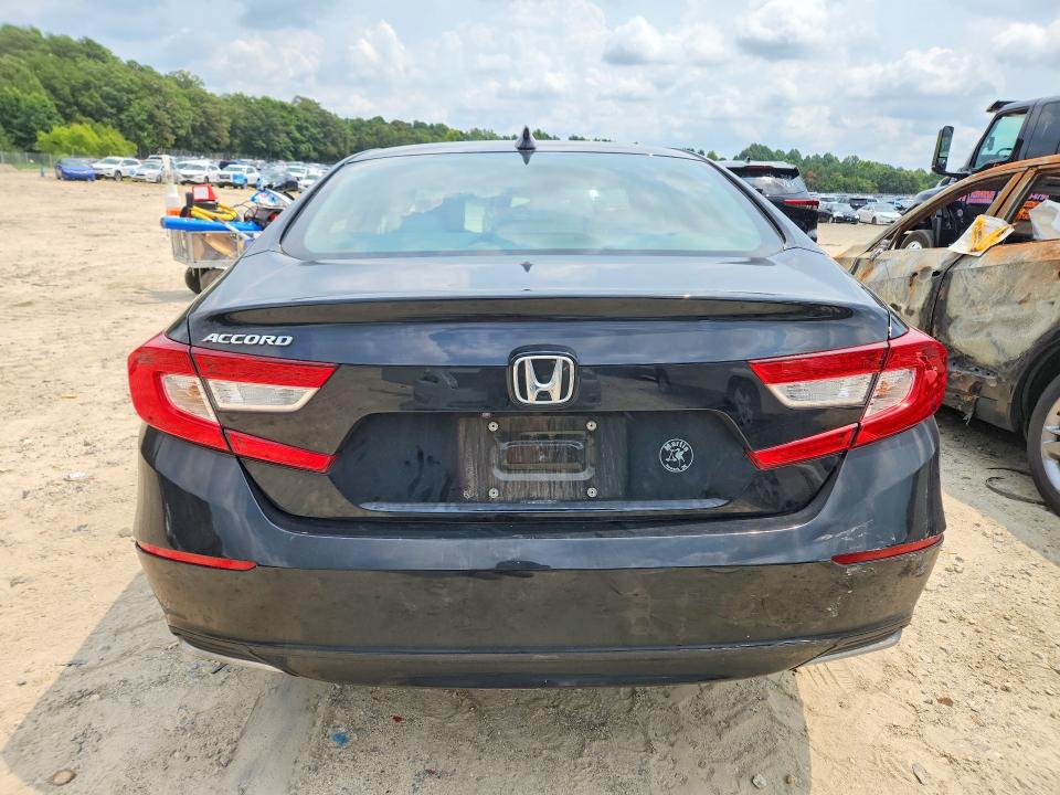 2018 Honda Accord მანქანა იყიდება აუქციონზე, vin: 1HGCV1F17JA233519, აუქციონის ნომერი: 62657186