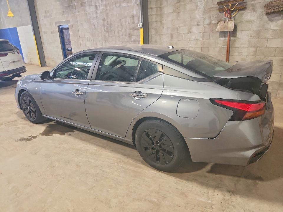 60810036 :رقم المزاد ، 1N4BL4BV9KC171367 vin ، 2019 Nissan Altima مزاد بيع