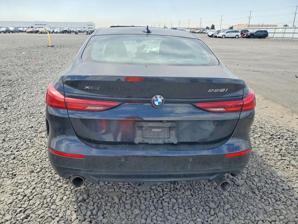 61435806 :رقم المزاد ، WBA73AK01M7J03334 vin ، 2021 Bmw 228xi مزاد بيع