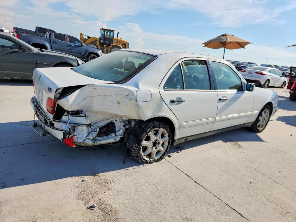 60191396 :رقم المزاد ، WDBJF65H0XA878292 vin ، 1999 Mercedes-benz E مزاد بيع
