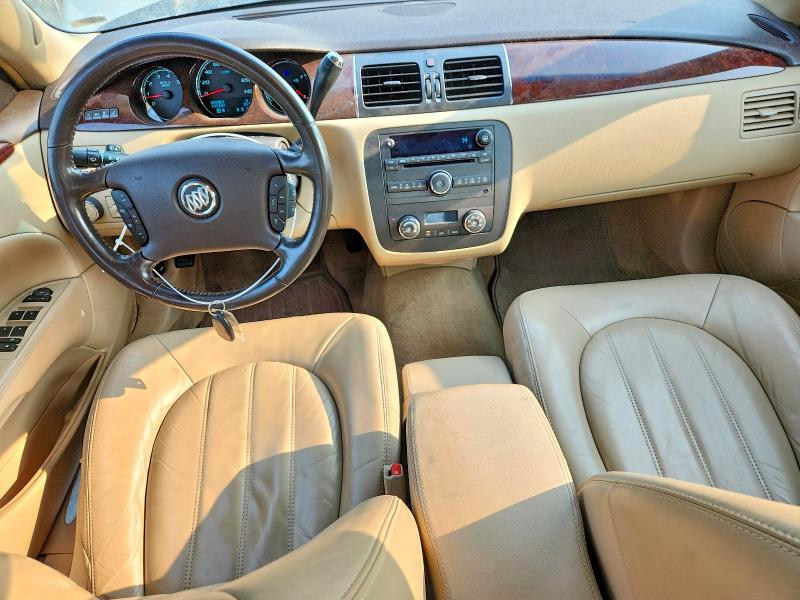 62322846 :رقم المزاد ، 1G4HC5EM1BU145929 vin ، 2011 Buick Lucerne مزاد بيع
