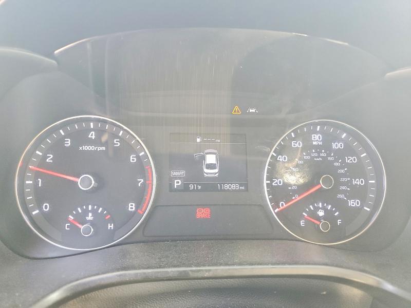 60777596 :رقم المزاد ، 3KPF24AD2ME352894 vin ، 2021 Kia Forte مزاد بيع