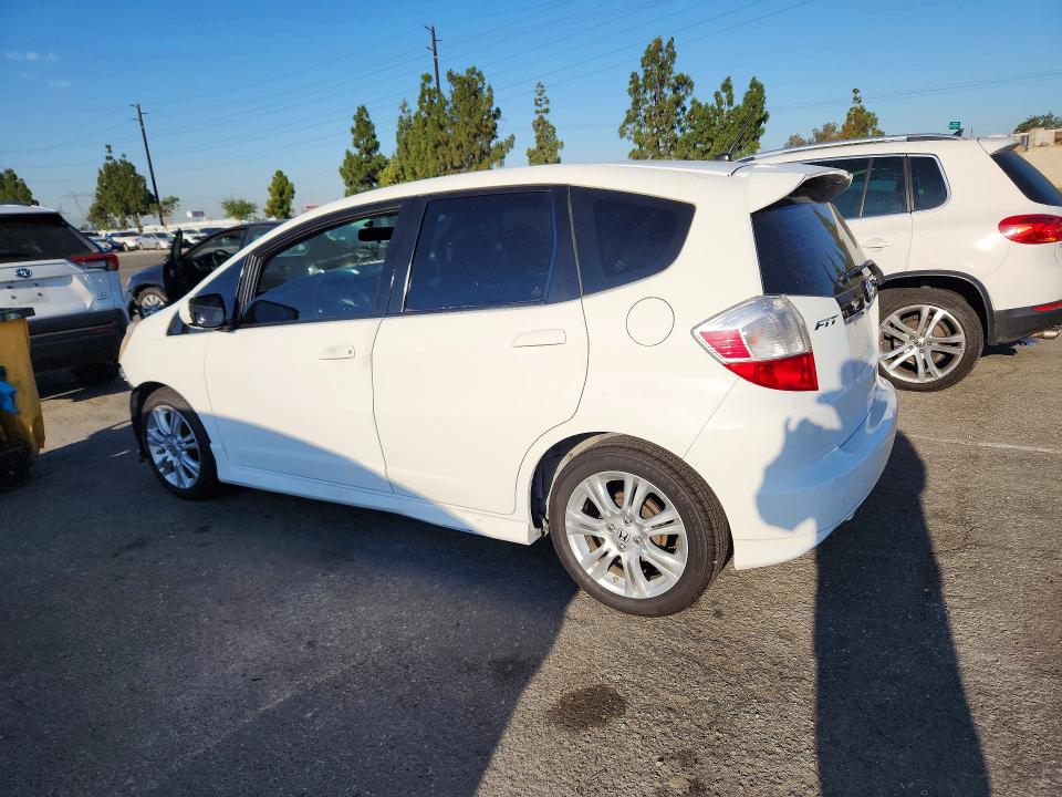 2010 Honda Fit მანქანა იყიდება აუქციონზე, vin: JHMGE8H41AC016745, აუქციონის ნომერი: 60997576