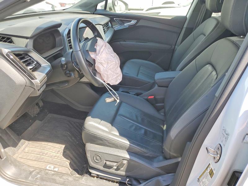 60200366 :رقم المزاد ، WA1LUBFZ6RP044831 vin ، 2024 Audi Q4 E-tron مزاد بيع