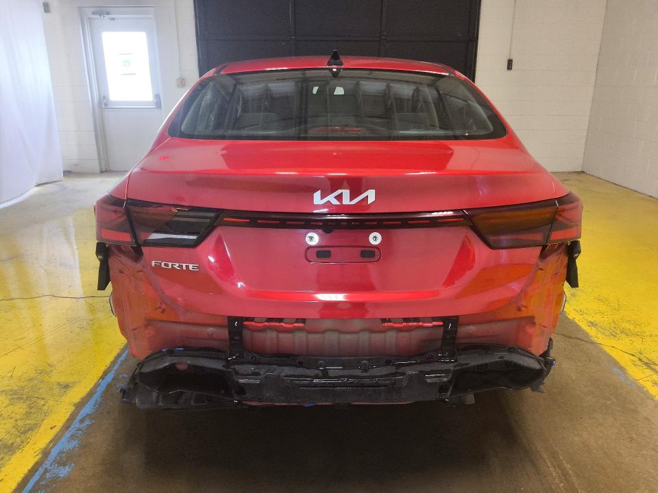 2023 Kia Forte მანქანა იყიდება აუქციონზე, vin: 3KPF24AD2PE589583, აუქციონის ნომერი: 62353456