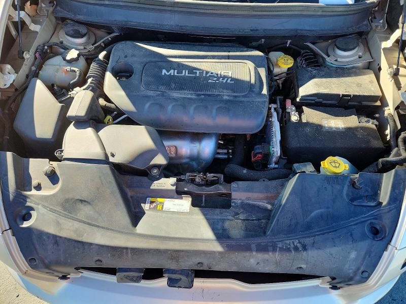 62291436 :رقم المزاد ، 1C4PJMCB0FW696994 vin ، 2015 Jeep Cherokee مزاد بيع