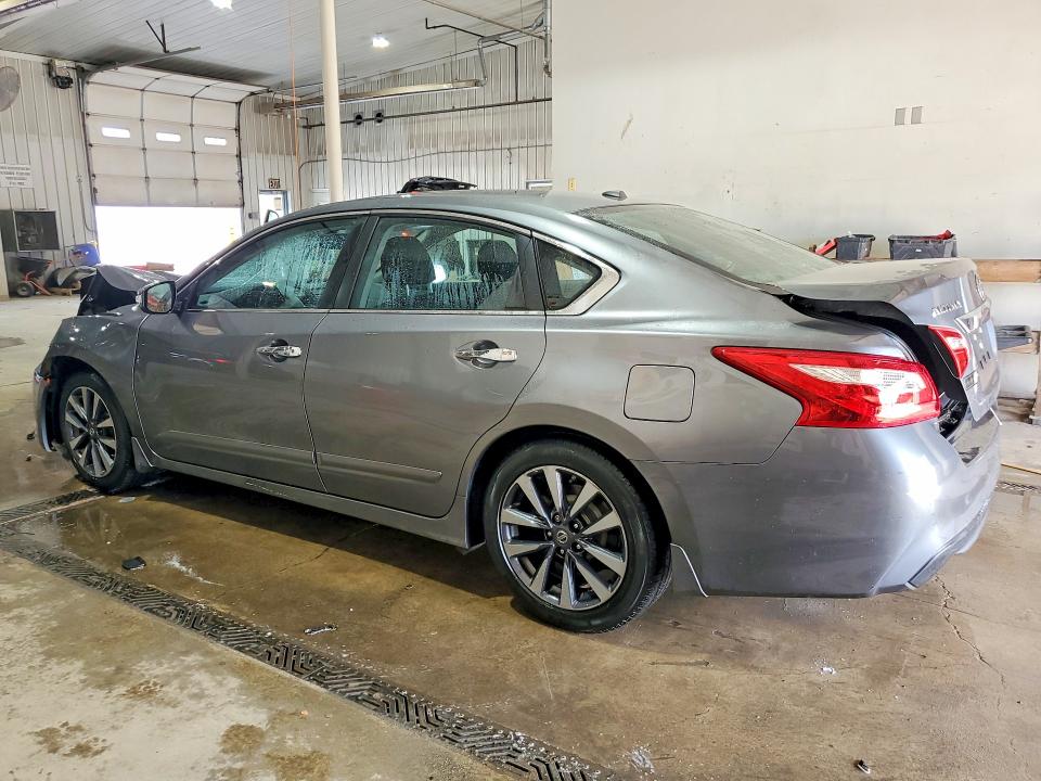 2017 Nissan Altima მანქანა იყიდება აუქციონზე, vin: 1N4AL3AP6HC140983, აუქციონის ნომერი: 41634406