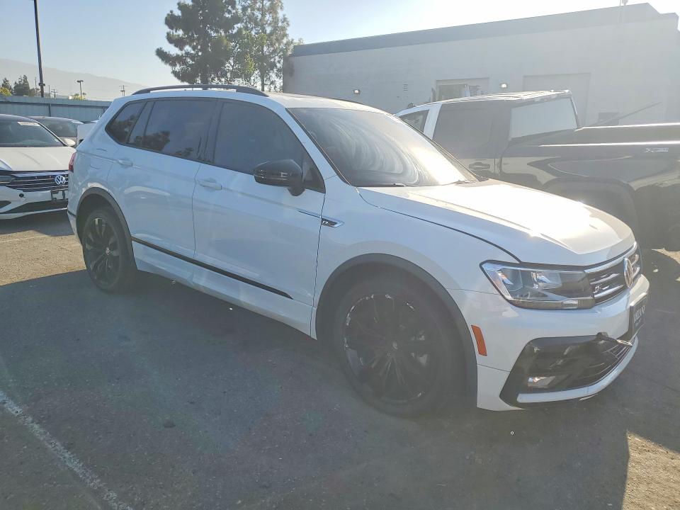 Продажа на аукционе авто 2021 Volkswagen Tiguan, vin: 3VV2B7AX0MM101602, номер лота: 60443856