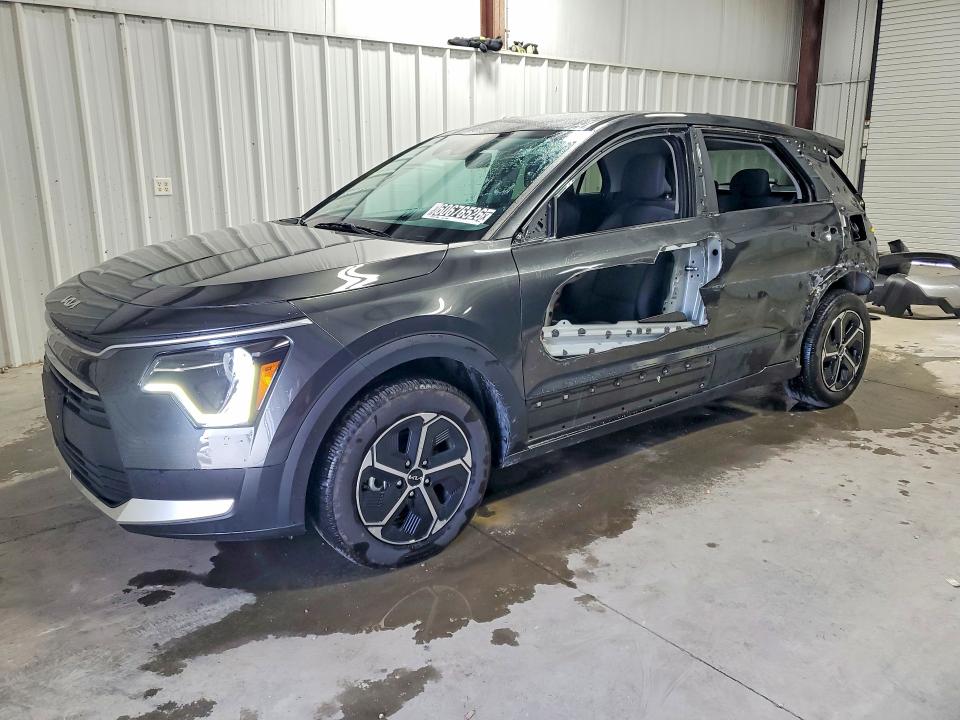 Продаж на аукціоні авто 2026 Kia Niro, vin: KNDCP3LE0T5322811, номер лоту: 60676526