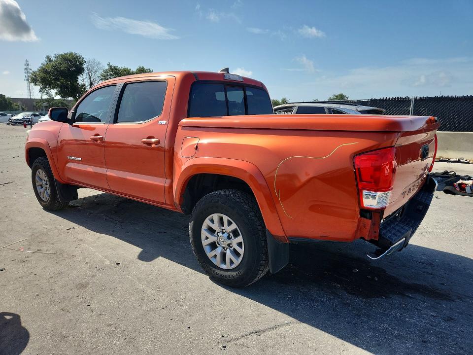 Продаж на аукціоні авто 2017 Toyota Tacoma, vin: 5TFAZ5CNXHX039762, номер лоту: 62031656