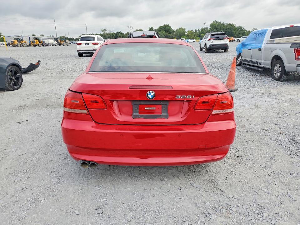 62388136 :رقم المزاد ، WBAWL13529PX24773 vin ، 2009 Bmw 328 مزاد بيع
