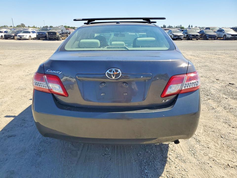 Продаж на аукціоні авто 2011 Toyota Camry, vin: 4T1BF3EK8BU709690, номер лоту: 63074226