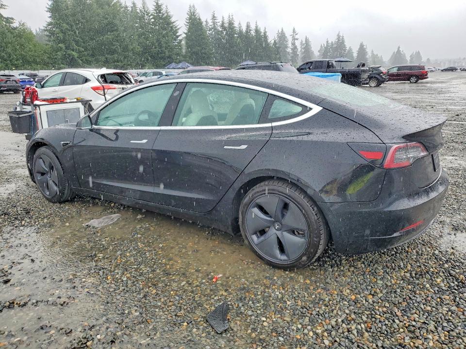 60863036 :رقم المزاد ، 5YJ3E1EA0LF740885 vin ، 2020 Tesla Model 3 مزاد بيع