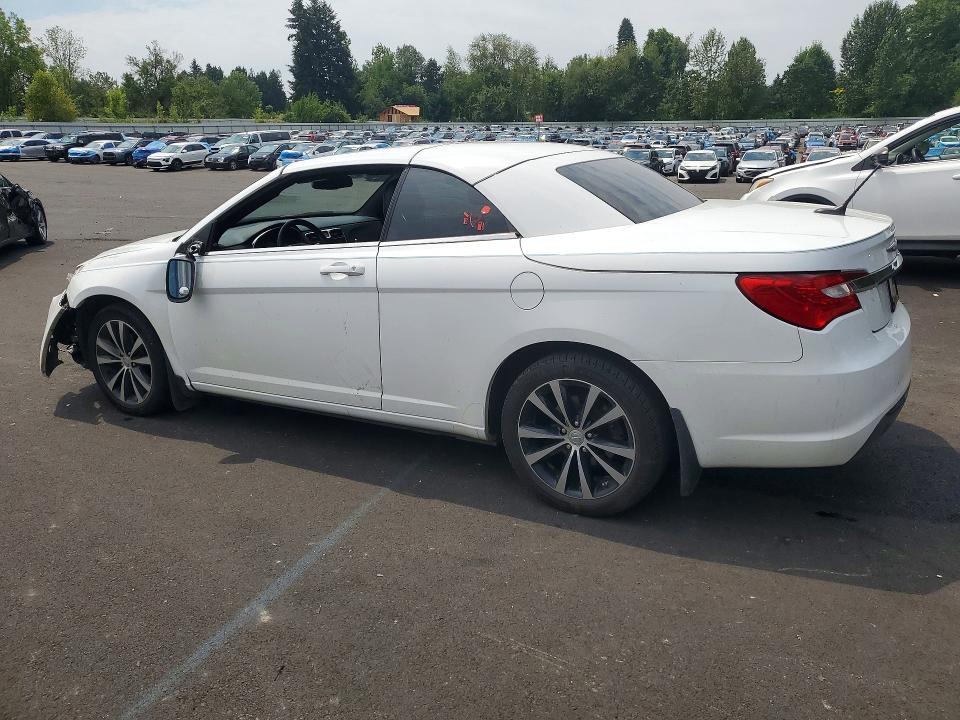 61773046 :رقم المزاد ، 1C3BCBGG5DN522179 vin ، 2013 Chrysler 200 مزاد بيع