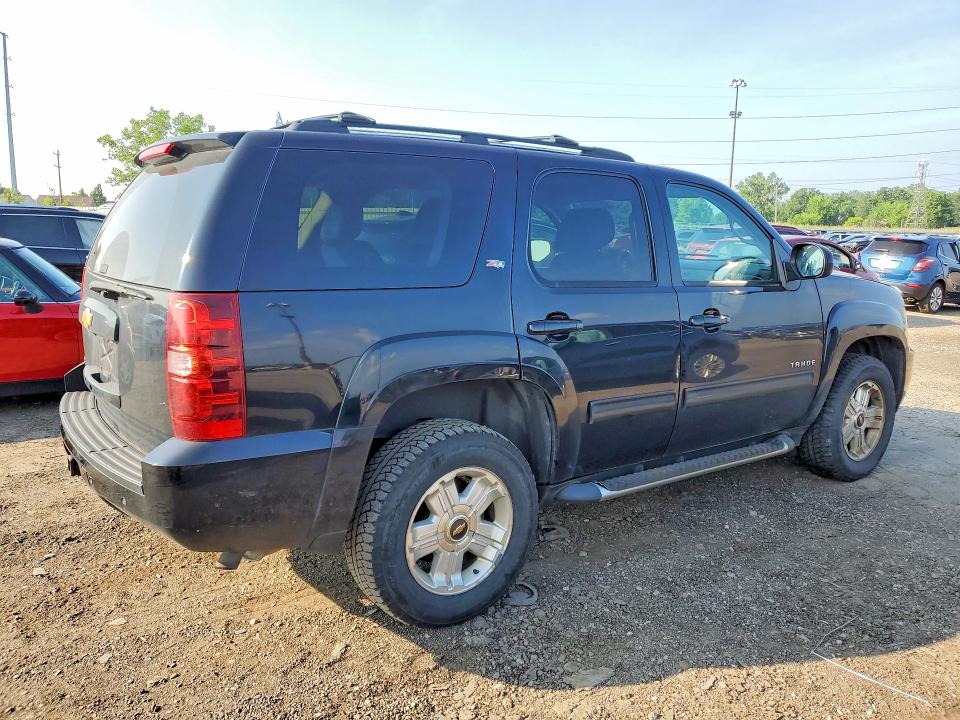 59988556 :رقم المزاد ، 1GNSKBE09ER141473 vin ، 2014 Chevrolet Tahoe مزاد بيع
