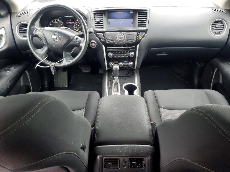 59653306 :رقم المزاد ، 5N1DR2MM9HC623896 vin ، 2017 Nissan Pathfinder مزاد بيع