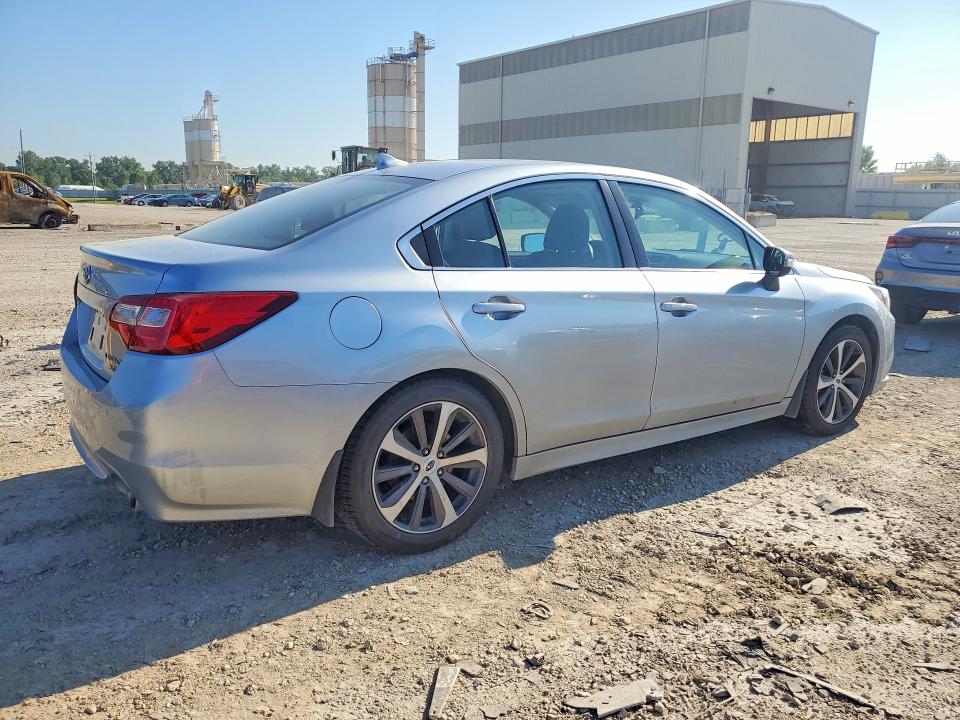 60652536 :رقم المزاد ، 4S3BNEN66H3056409 vin ، 2017 Subaru Legacy مزاد بيع