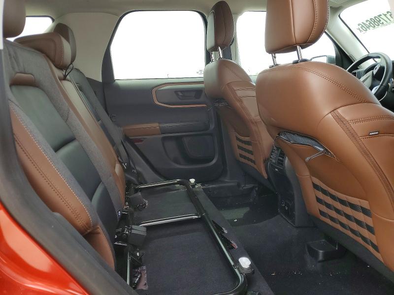 61798646 :رقم المزاد ، 3FMCR9C69NRD88369 vin ، 2022 Ford Bronco Sport مزاد بيع