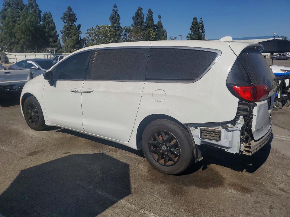 62352996 :رقم المزاد ، 2C4RC1CG2KR644380 vin ، 2019 Chrysler Pacifica مزاد بيع