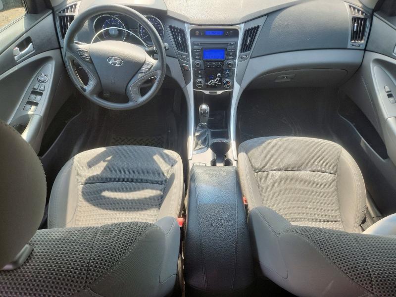 61120106 :رقم المزاد ، 5NPEB4AC3DH665600 vin ، 2013 Hyundai Sonata مزاد بيع