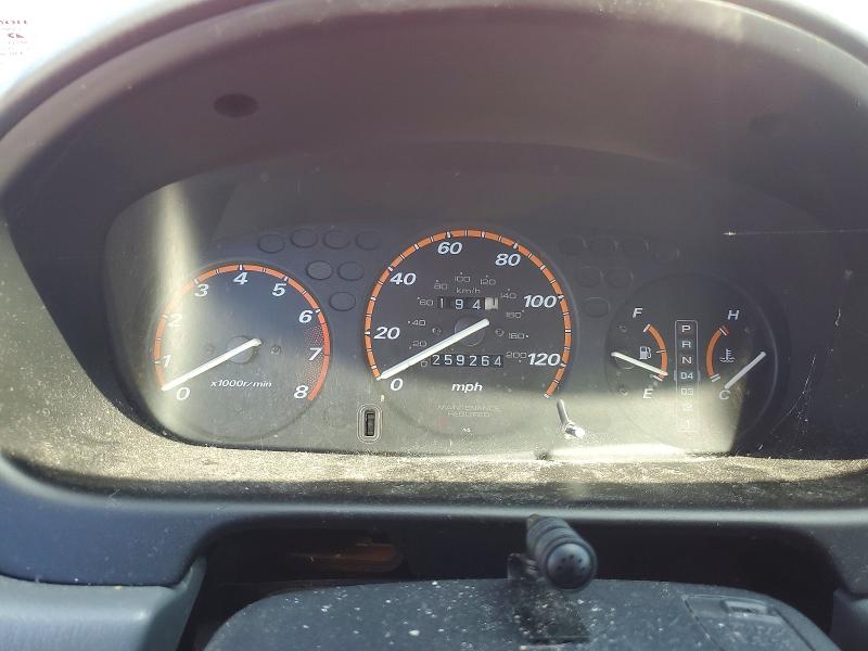 62257906 :رقم المزاد ، JHLRD186XWC100207 vin ، 1998 Honda Cr-v مزاد بيع