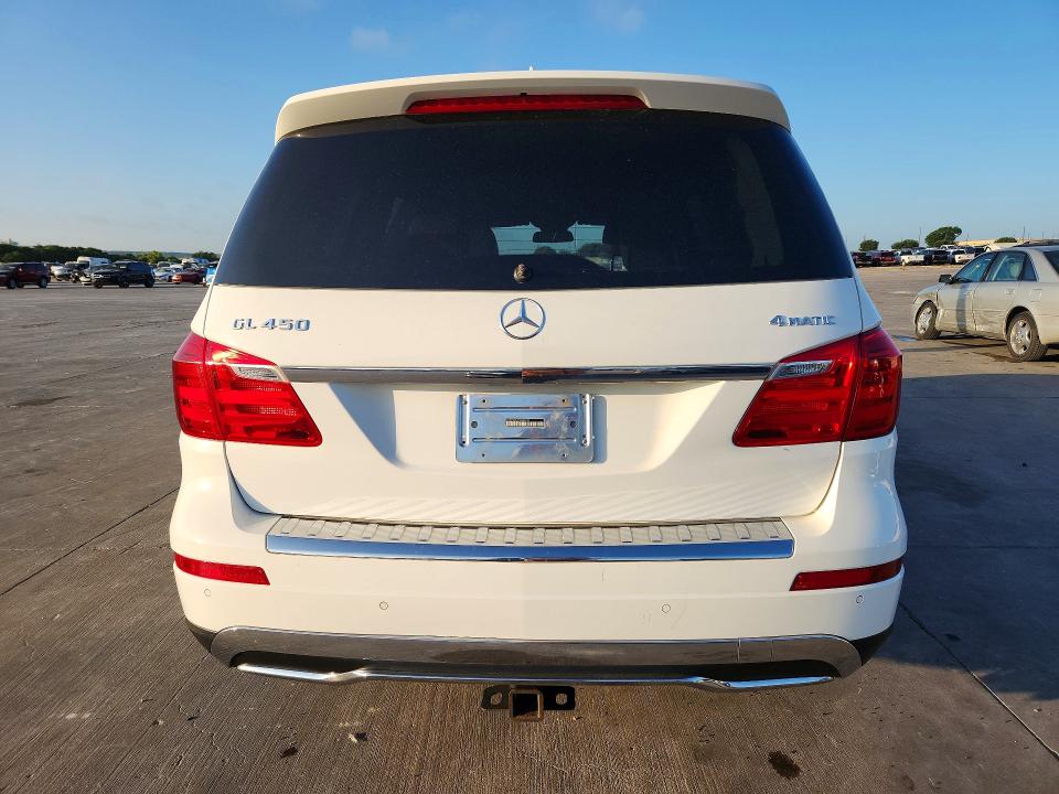 59534956 :رقم المزاد ، 4JGDF6EE4FA533751 vin ، 2015 Mercedes-benz Gl مزاد بيع