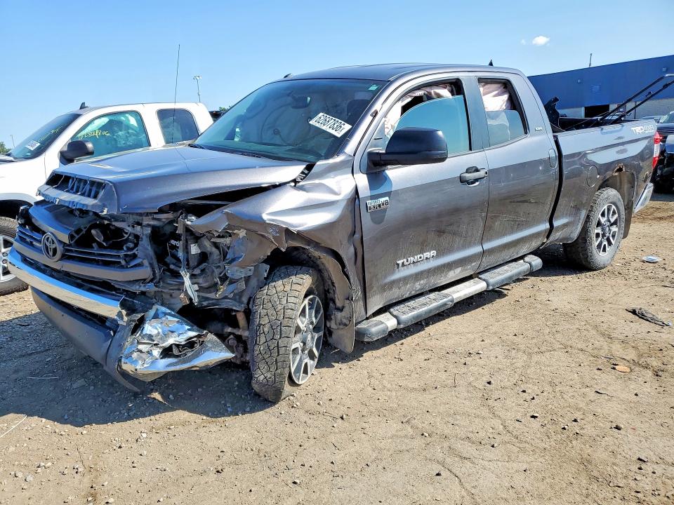 Продаж на аукціоні авто 2015 Toyota Tundra, vin: 5TFUW5F16FX451754, номер лоту: 62687836