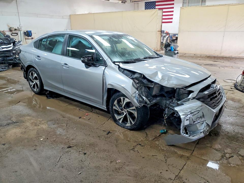 61545196 :رقم المزاد ، 4S3BWAD65S3013565 vin ، 2025 Subaru Legacy مزاد بيع