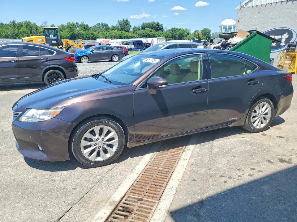 2013 Lexus Es მანქანა იყიდება აუქციონზე, vin: JTHBW1GGXD2004730, აუქციონის ნომერი: 62621336