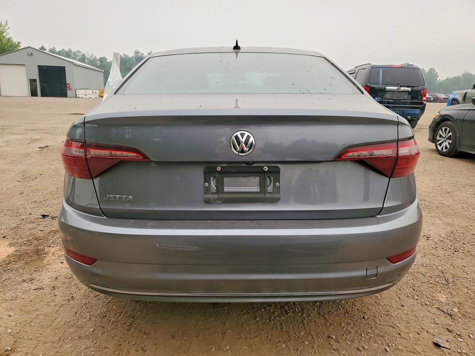 60502706 :رقم المزاد ، 3VWC57BU3MM034263 vin ، 2021 Volkswagen Jetta مزاد بيع