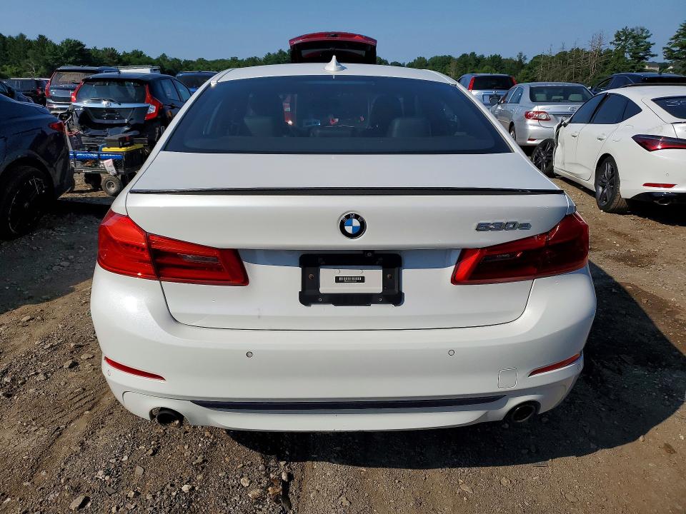 2018 Bmw 530xe მანქანა იყიდება აუქციონზე, vin: WBAJB1C56JB084906, აუქციონის ნომერი: 60845126