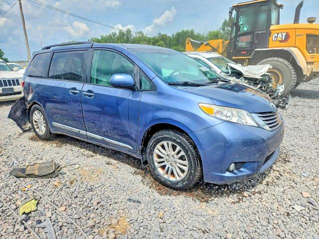 Продажа на аукционе авто 2015 Toyota Sienna, vin: 5TDYK3DC4FS609195, номер лота: 60129686