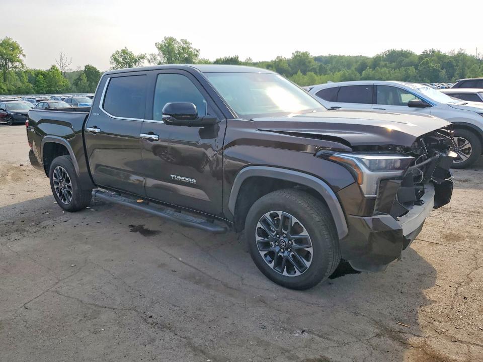 61445026 :رقم المزاد ، 5TFJA5DB0SX268082 vin ، 2025 Toyota Tundra مزاد بيع