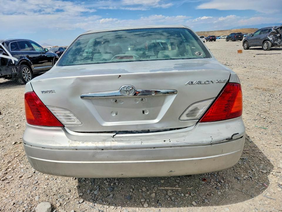 63170856 :رقم المزاد ، 4T1BF28BX1U146940 vin ، 2001 Toyota Avalon مزاد بيع