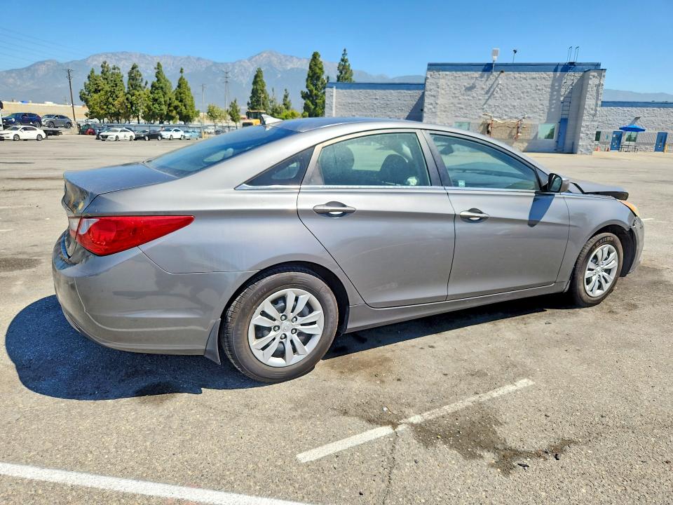 2012 Hyundai Sonata მანქანა იყიდება აუქციონზე, vin: 5NPEB4AC4CH464397, აუქციონის ნომერი: 60496976