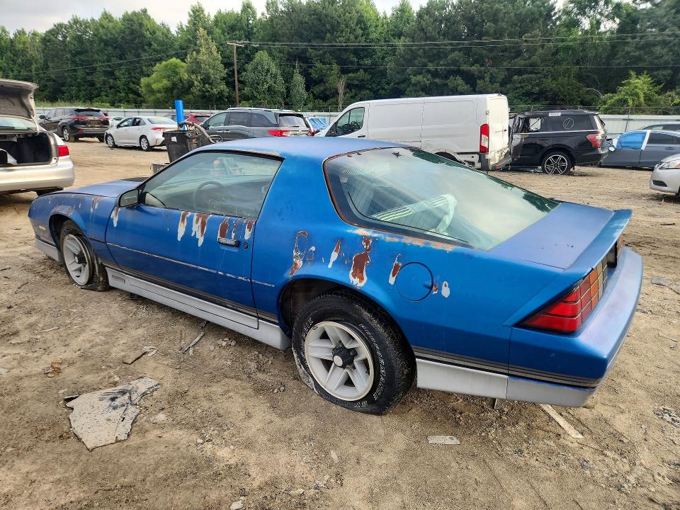 1985 Chevrolet Camaro მანქანა იყიდება აუქციონზე, vin: 1G1FP87H5FN117206, აუქციონის ნომერი: 60364936