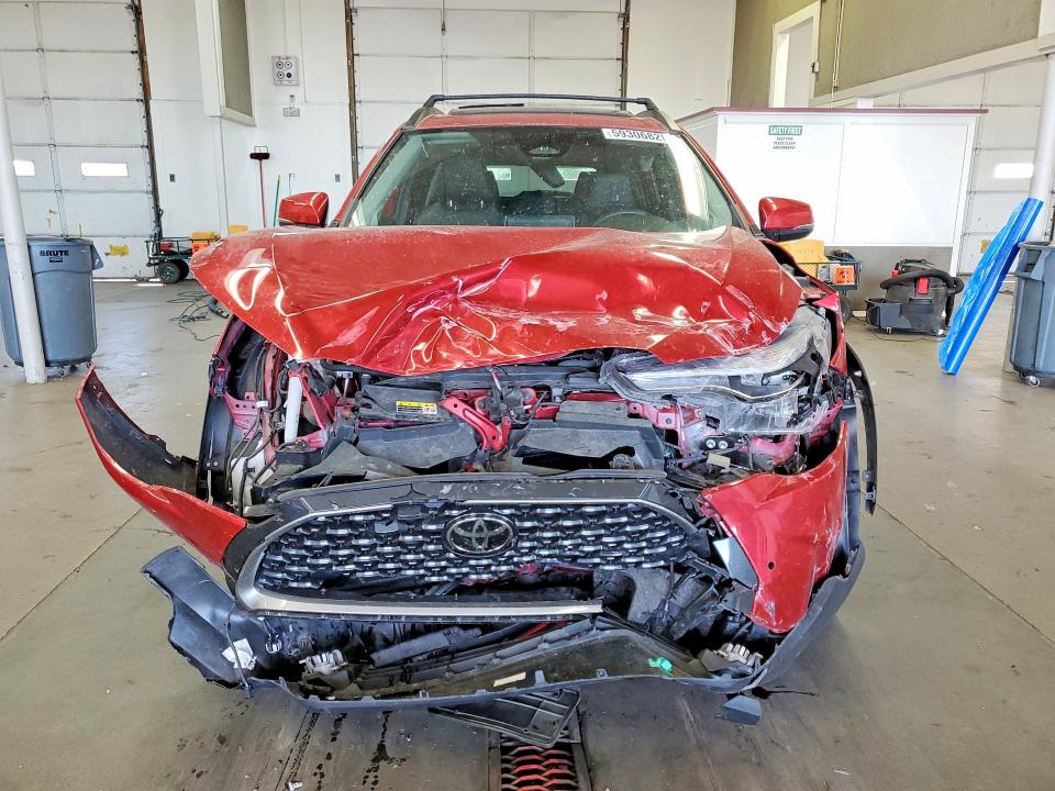 2024 Toyota Corolla Cross მანქანა იყიდება აუქციონზე, vin: 7MUDAABG1RV080343, აუქციონის ნომერი: 59306826