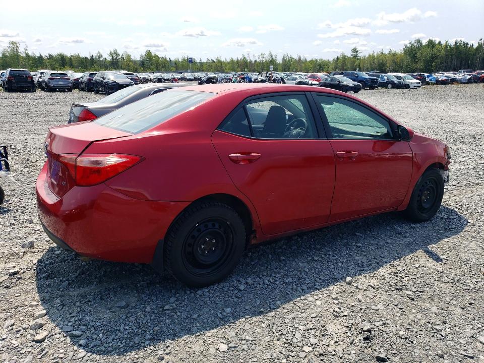 Продажа на аукционе авто 2018 Toyota Corolla, vin: 2T1BURHE0JC065424, номер лота: 61006176