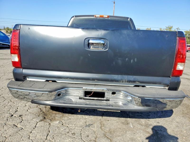 59912506 :رقم المزاد ، 1GTEC14T3YZ243977 vin ، 2000 Gmc New Sierra مزاد بيع