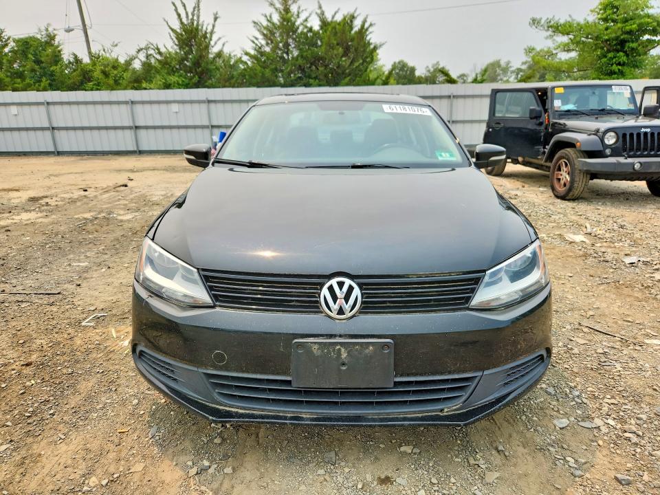 61181076 :رقم المزاد ، 3VWDP7AJ7CM410502 vin ، 2012 Volkswagen Jetta مزاد بيع