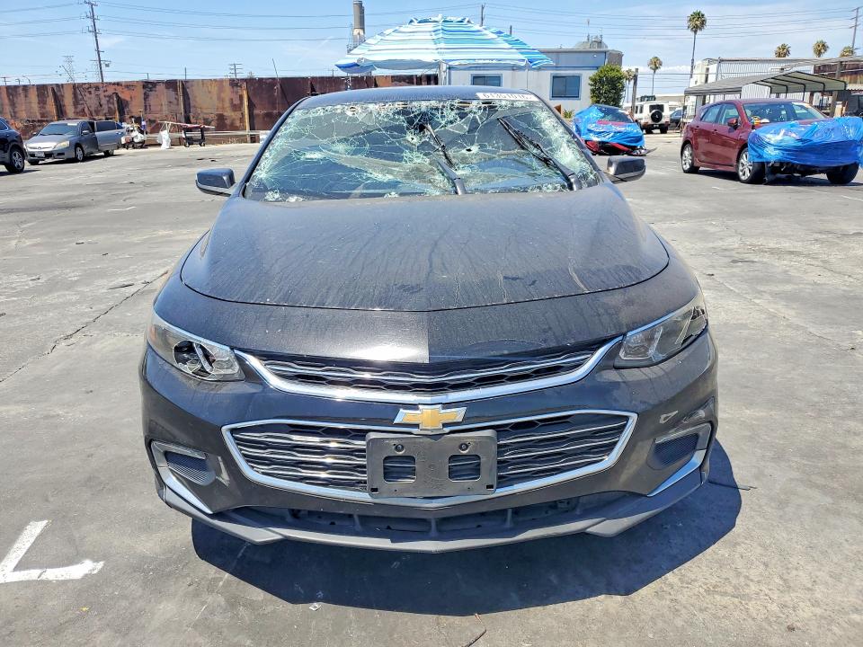 61351016 :رقم المزاد ، 1G1ZD5ST9JF260436 vin ، 2018 Chevrolet Malibu مزاد بيع