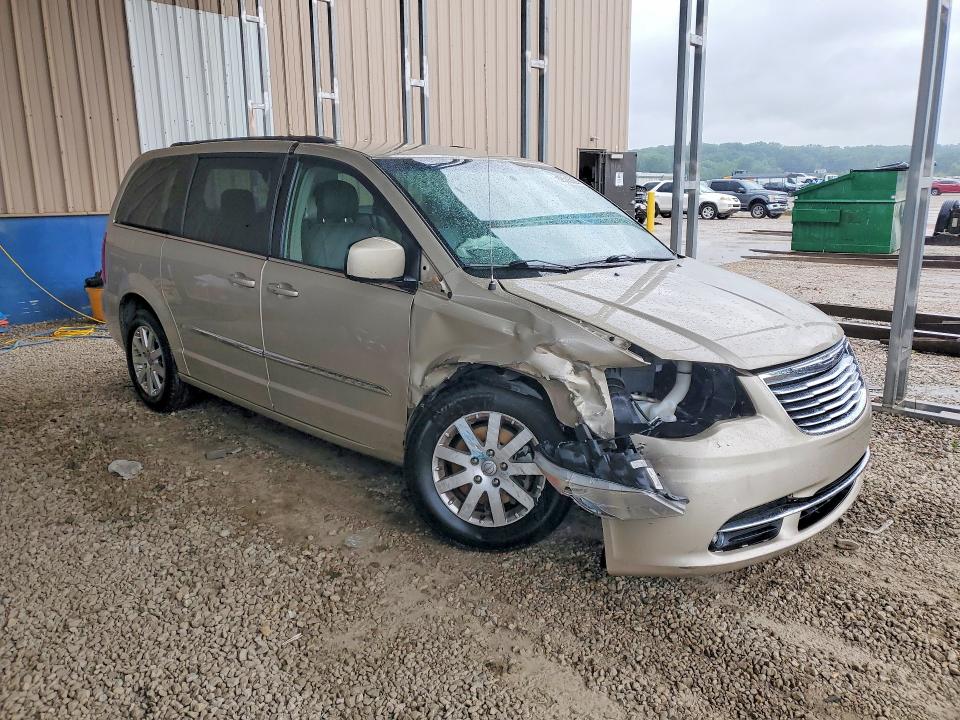 62516636 :رقم المزاد ، 2C4RC1BG6ER440736 vin ، 2014 Chrysler Town & Country مزاد بيع