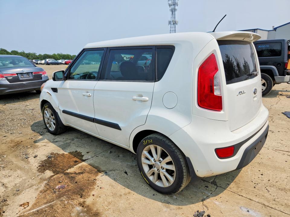 61087476 :رقم المزاد ، KNDJT2A67D7501460 vin ، 2013 Kia Soul مزاد بيع