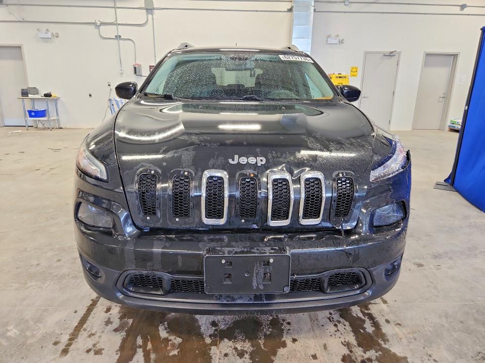 62757736 :رقم المزاد ، 1C4PJMCB1EW120555 vin ، 2014 Jeep Cherokee مزاد بيع